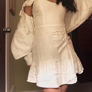 ‼️ SOLD ON DEPOP‼️short white flirty dress